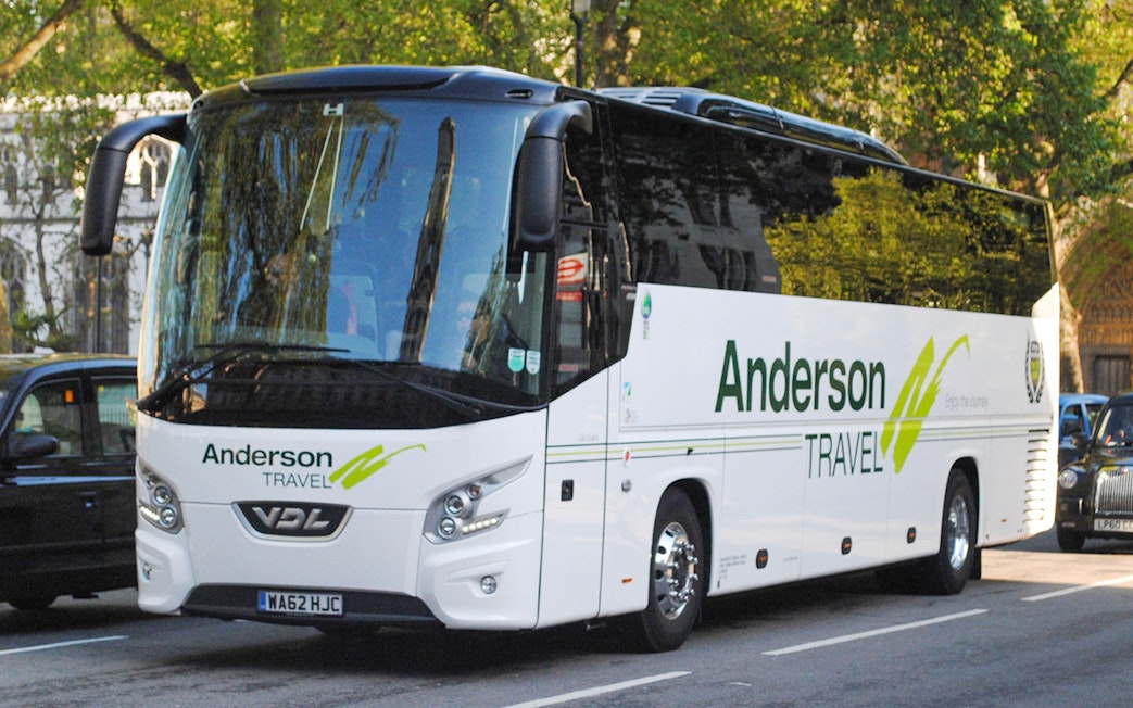 Tour bus for Harry Potter Studios and London film locations.