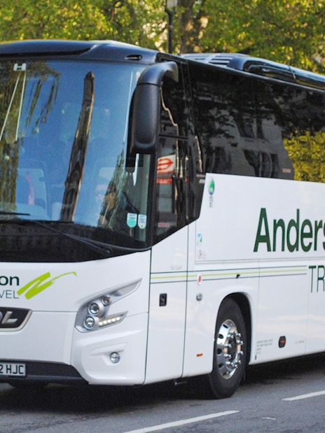 Tour bus for Harry Potter Studios and London film locations.