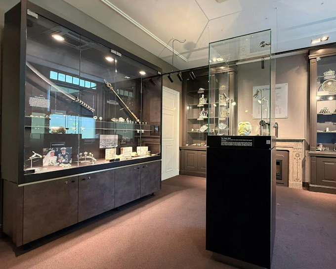 Amsterdam: Diamond Museum Highlights & Guided Factory Tour