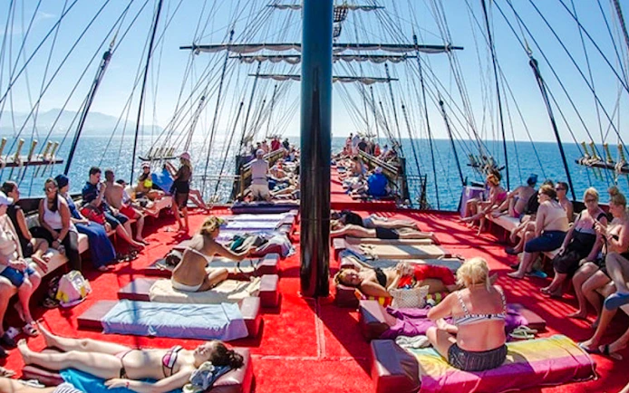 Antalya: Lara Pirate Boat Cruise with Lunch and Hotel Transfers