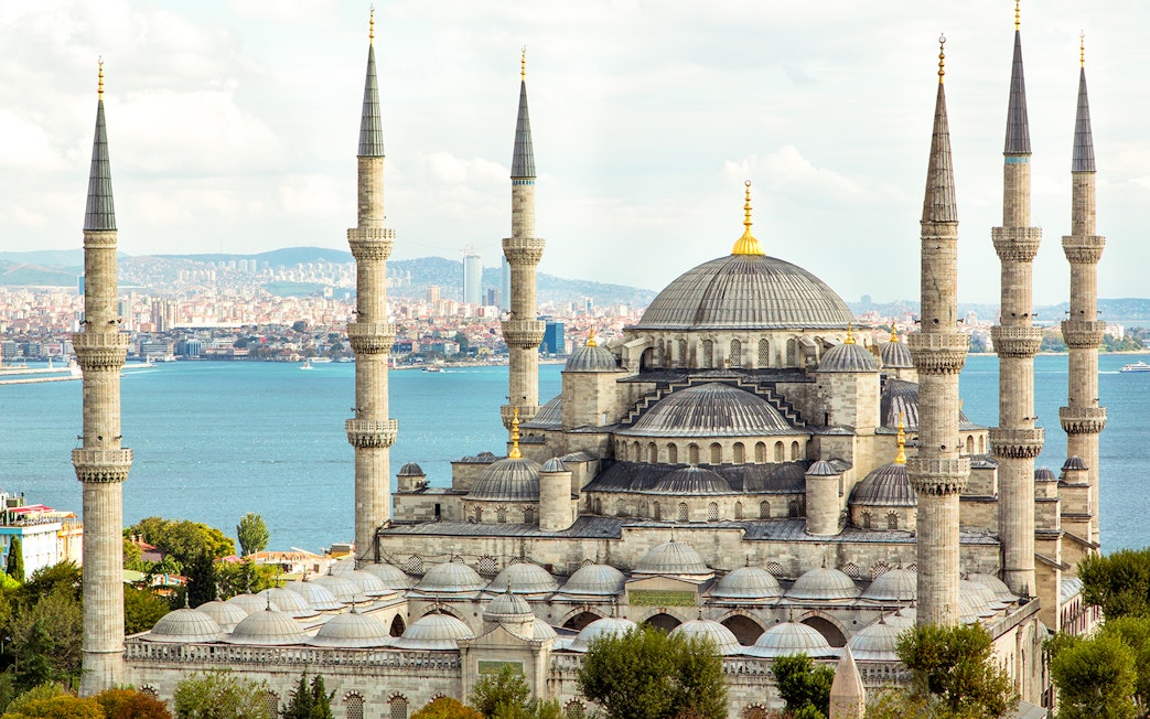 Blue Mosque with Bosphorus in background, Istanbul tour.