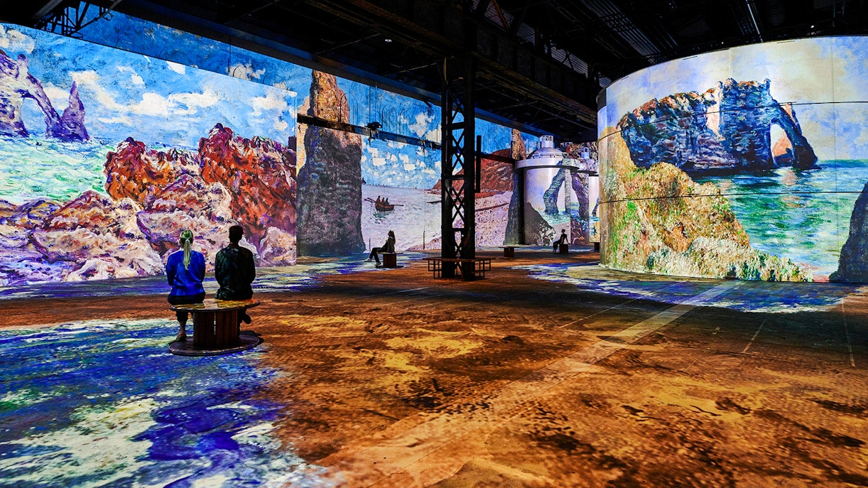 Immersive art projections at Phoenix des Lumières exhibition.