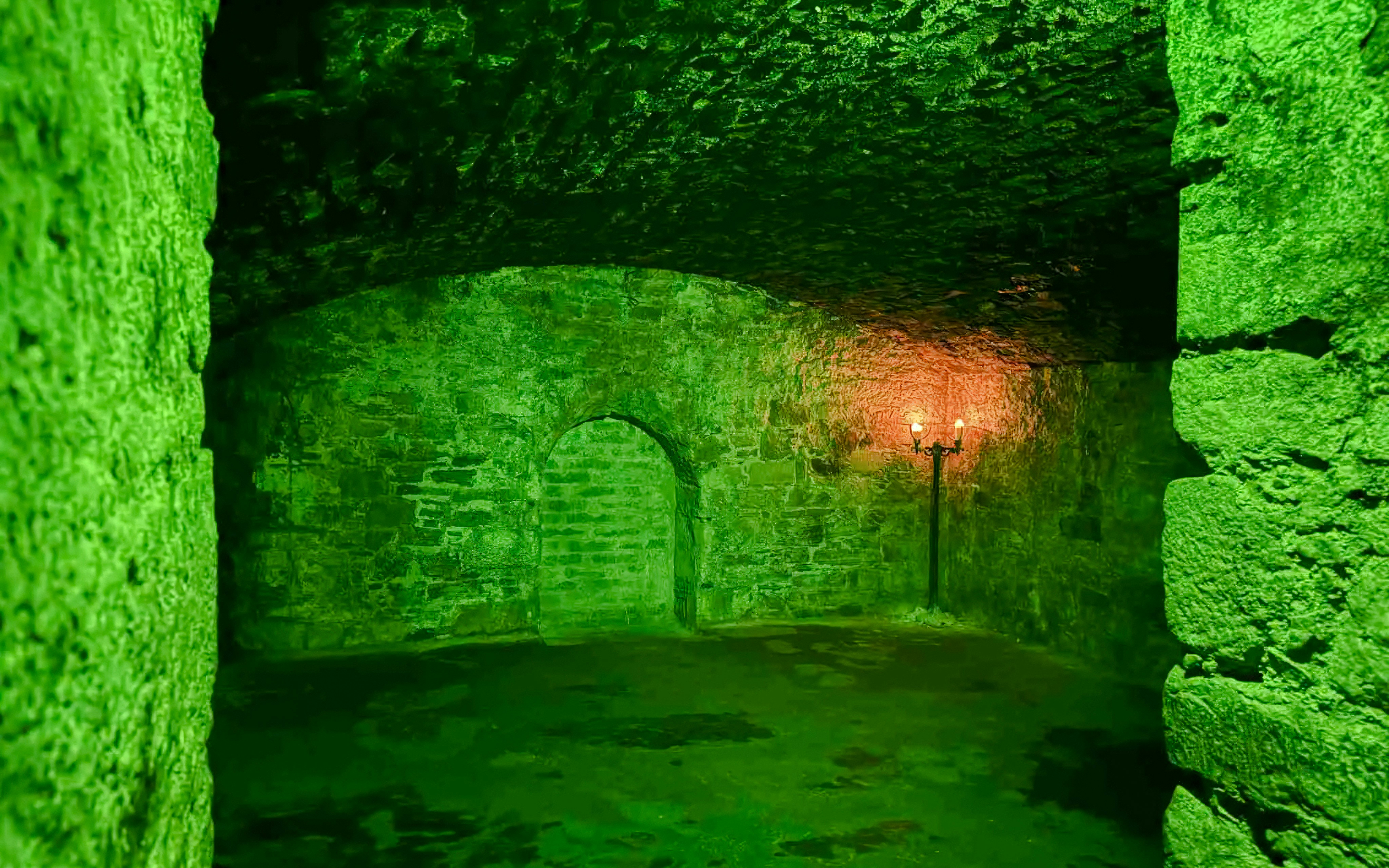 Underground vault with stone walls and archway, Niddry Street, Edinburgh.