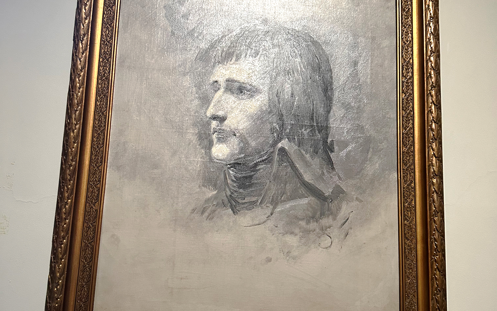 World War II artifacts display in Army Museum Paris Hall.