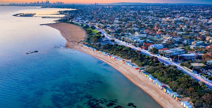 Spend Valentine's Day in Melbourne in {date format=YYYY} | Stargazing, Spa Day, Romantic Brunch, and more!