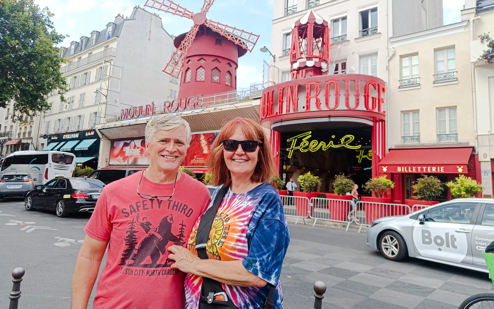 Paris Small-Group Walking Tour with Opéra Garnier and Alain Ducasse Chocolate Boutique Image 4
