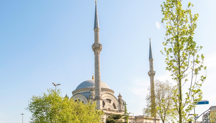 Dolmabahce Mosque