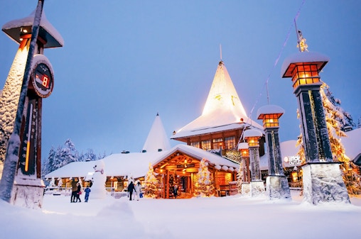 From Rovaniemi: Santa Claus Village Guided Tour