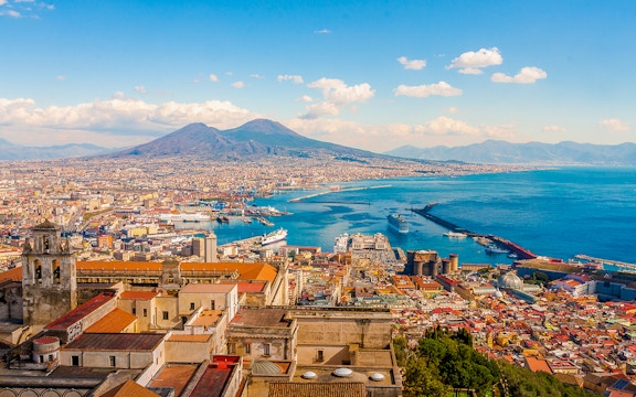 Walking Tours Naples