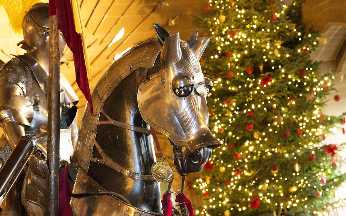 day tour of warwick castle from london by rail-9 day tour of warwick castle from london by rail-9