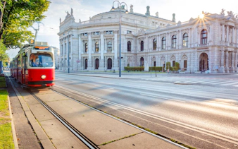 tour a pie privado por viena con un guía local-2