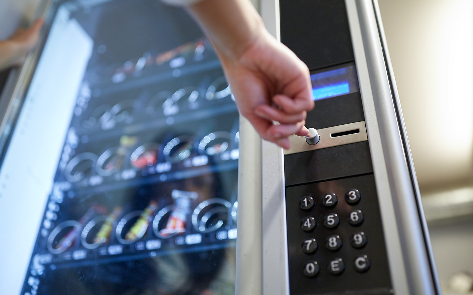 Vending machine on seine river cruise