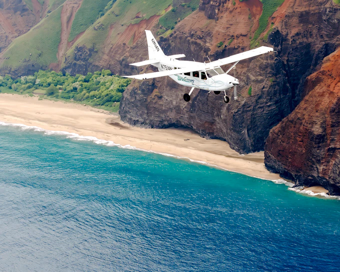 Hawaii Kauai Airplane Tour: Small-Group Circle-Island Tour