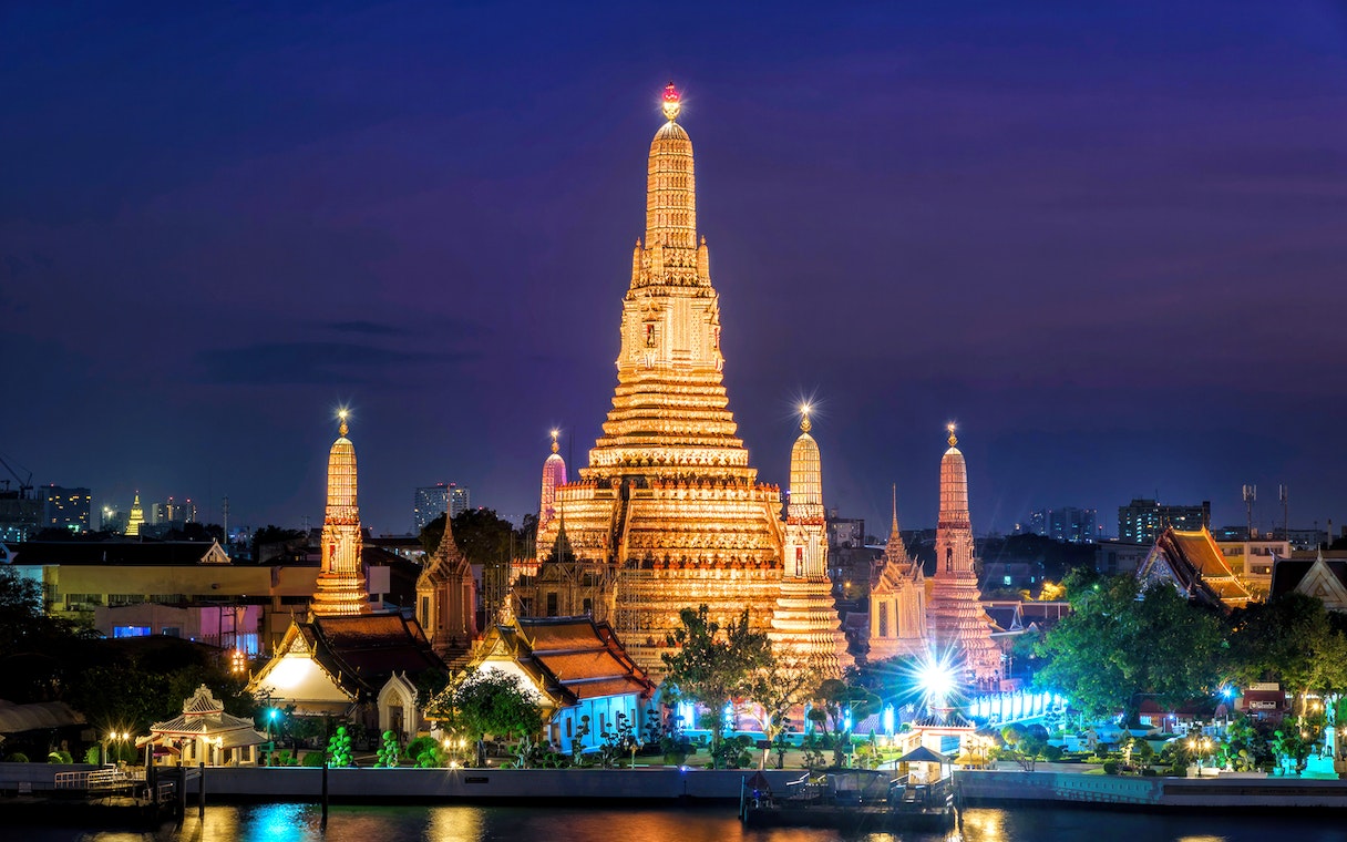 Wat Arun illuminated at night, Bangkok Night Tour.