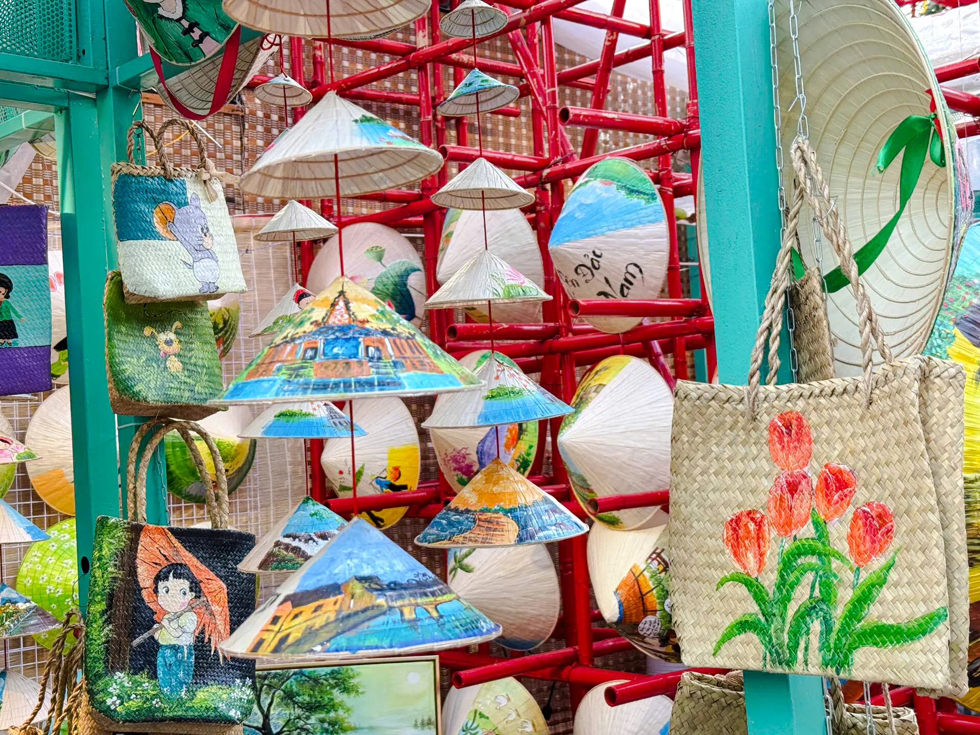 ho chi minh city conical hat painting workshop-1