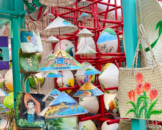 Ho Chi Minh City Conical Hat Painting Workshop (Product 52940)