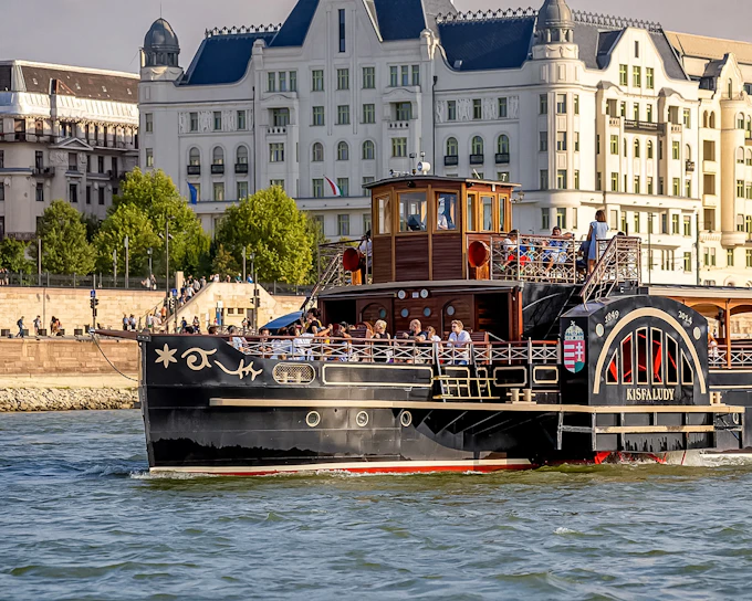 Budapest Danube River Cruise in a Historic Paddle Steamer
