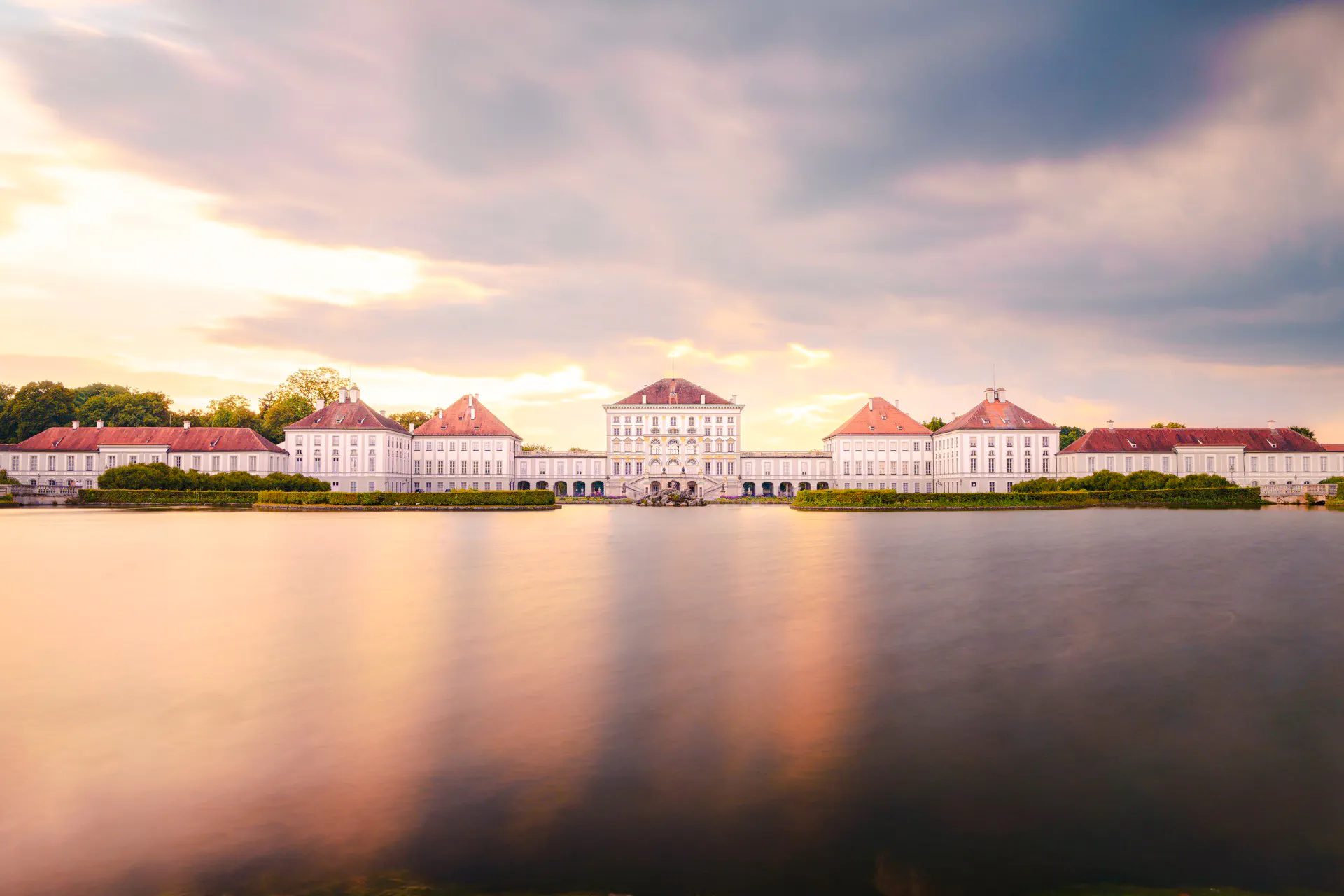 Skip-the-Line Nymphenburg Palace and Carriage Museum Private Guided Tour