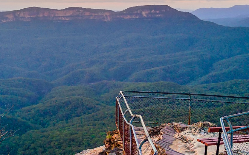 Blue Mountains lookout at sunset with scenic valley view, Sydney to Blue Mountain Tours.
