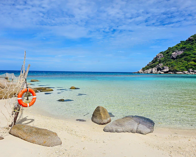 From Koh Tao: Nang Yuan Island Round-Trip Boat and Hotel Transfers