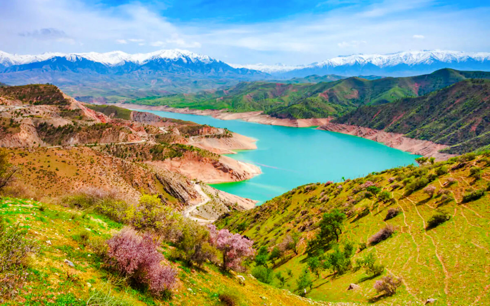 From Samarkand: Takhtakaracha Pass, Hisorak Reservoir & Plateau of Demons Tour with Boat Cruise Image 4