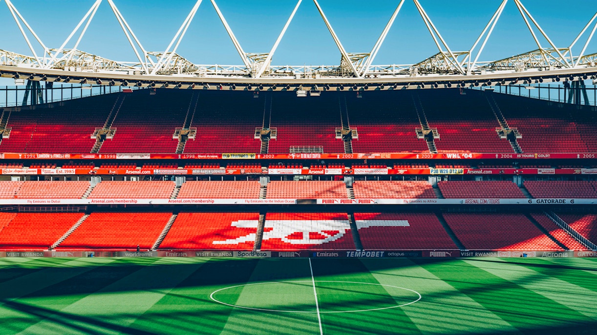 https://cdn-imgix.headout.com/media/images/559563cd347122c9d95160224ccdf420-27848-london-27848---combo-listing-tottenham-hotspur-stadium-guided-tour---arsenal-fc-emirates-stadium-tour-04.jpg