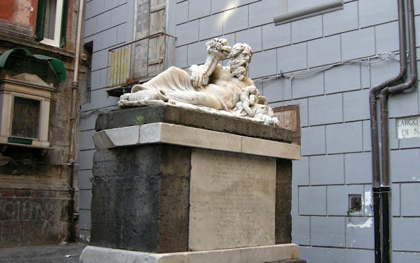 Statue in Quartieri Spagnoli, Naples, near Spaccanapoli Street Food area.