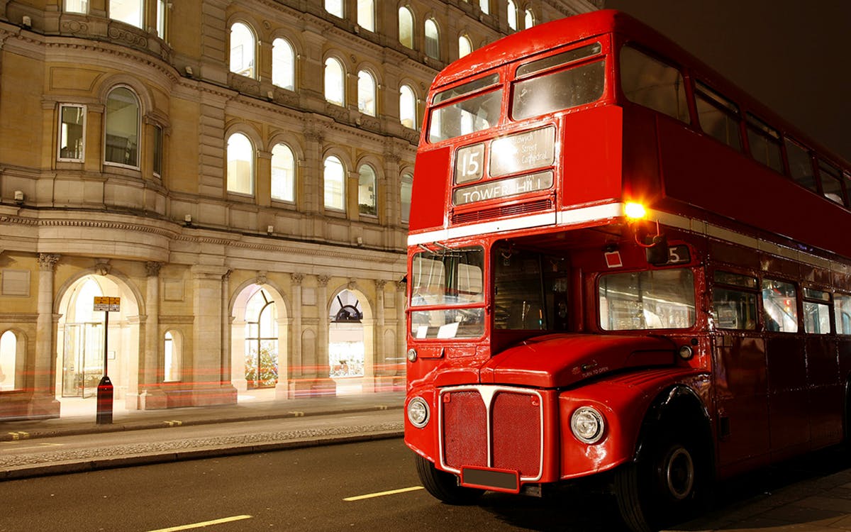 christmas lights vintage guided bus tour of london-4 christmas lights vintage guided bus tour of london-4