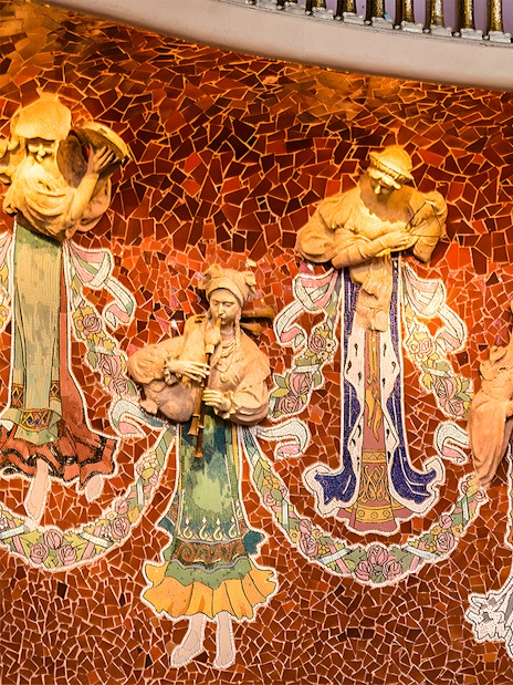 Mosaic and sculptures in Palau de la Música Catalana, Barcelona.