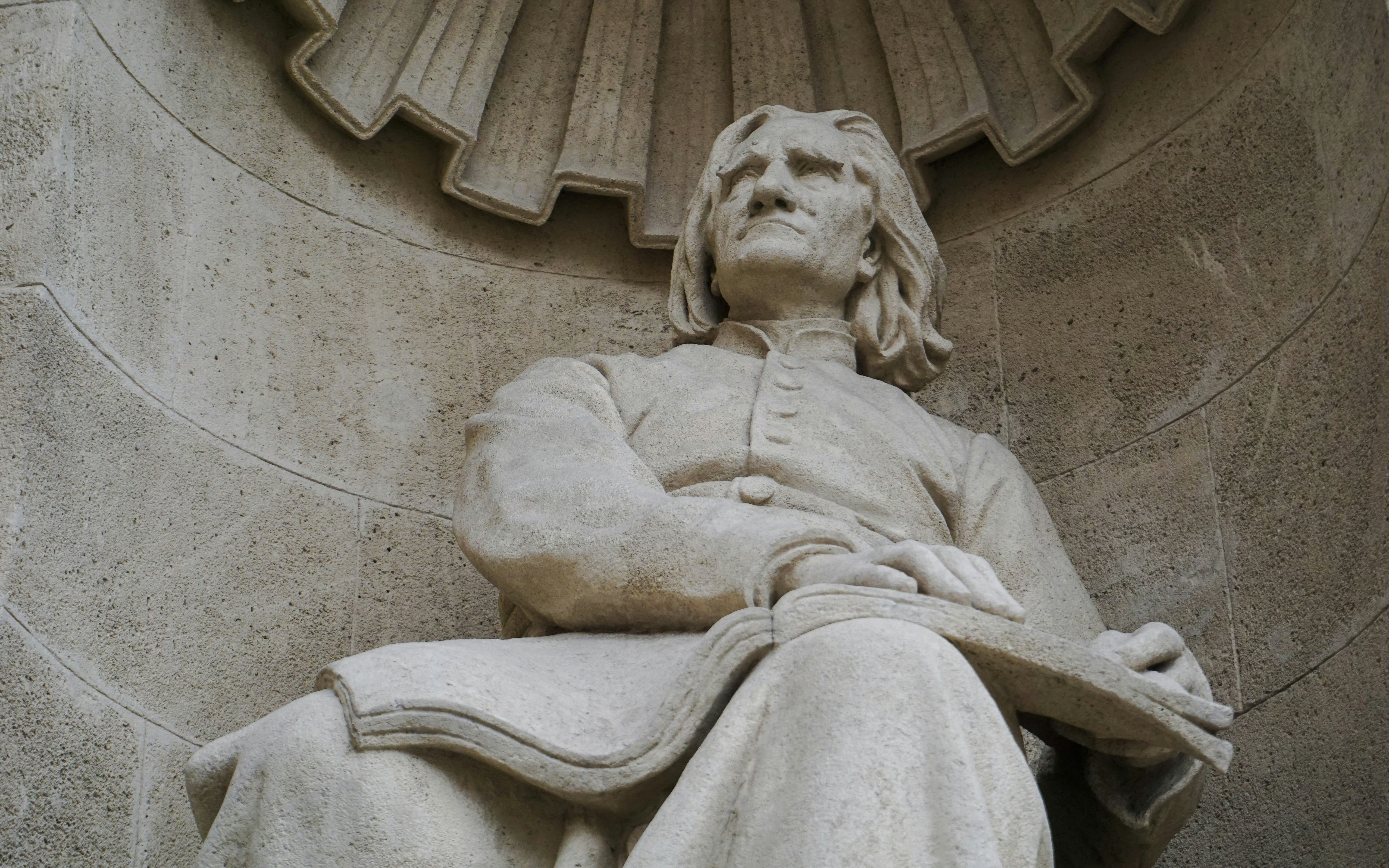 Statue of composer Franz Liszt in front of Budapest opera house.