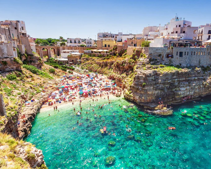 Valle d'Itria: Polignano, Ostuni e Locorotondo, from Bari (Product 53807)