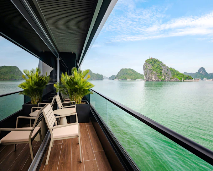 From Hanoi: Ha Long Bay Multi-Day Cruise with Caves, Kayaking and Sunset (Product 56765)
