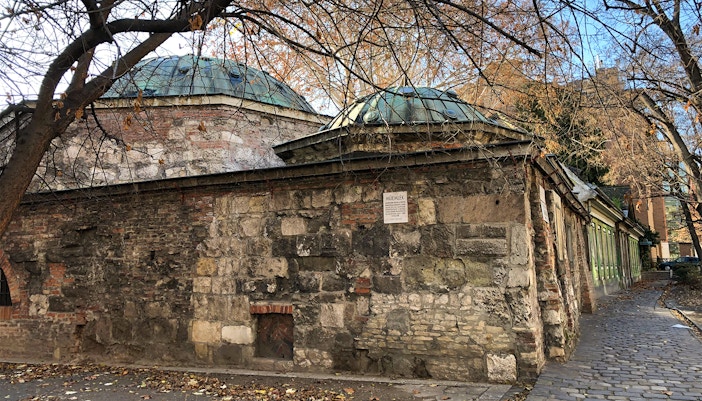 Király-Bad Budapest