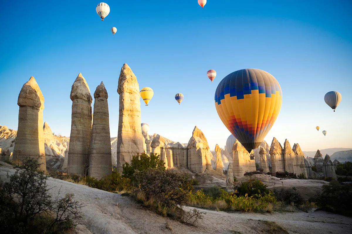 kappadokien: heißluftballonfahrt bei sonnenaufgang im soğanlı-tal mit hin- und rücktransfers vom hotel-1