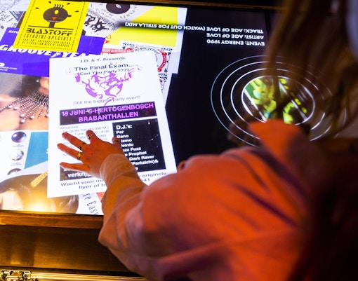 Interactive Vinyl Player