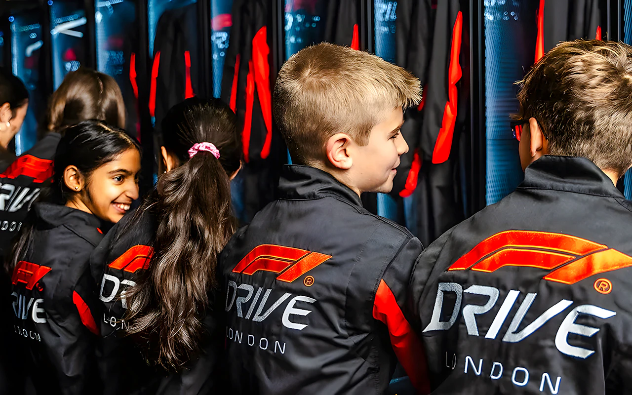 F1® Drive London : billets pour une séance de karting en grille mixte — 2