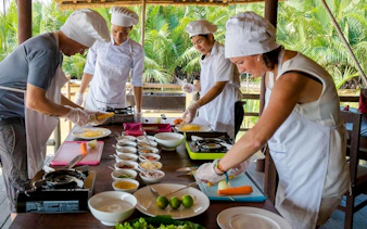 kochkurs in hoi an mit besuch des gemüsedorfs tra que-1
