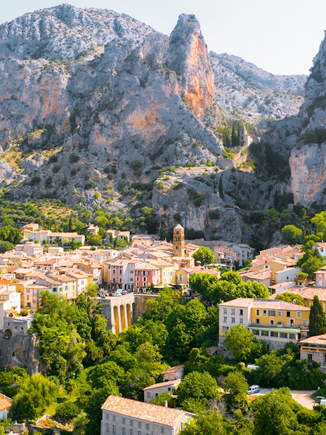 Hilltop village surrounded by cliffs in Gorges du Verdon, France.