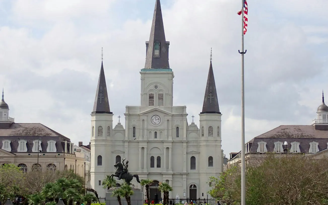St. Louis Cathedral and Andrew Jackson statue in Jackson Square, New Orleans.