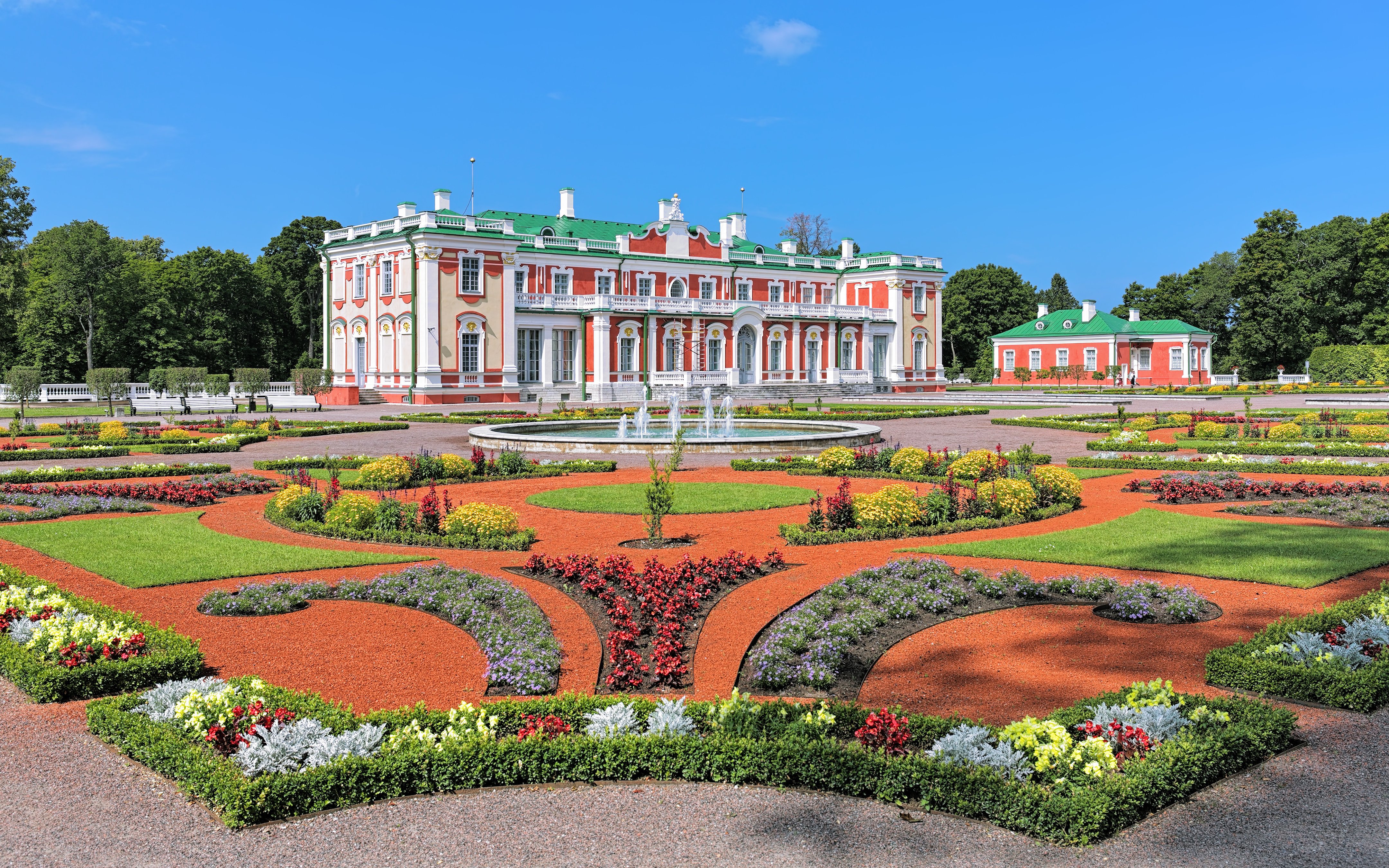 Kadriorg Palace with flower garden and fountains in Tallinn, Estonia.