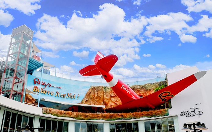 Ripley's Believe It Or Not! Museum entrance with red airplane display.
