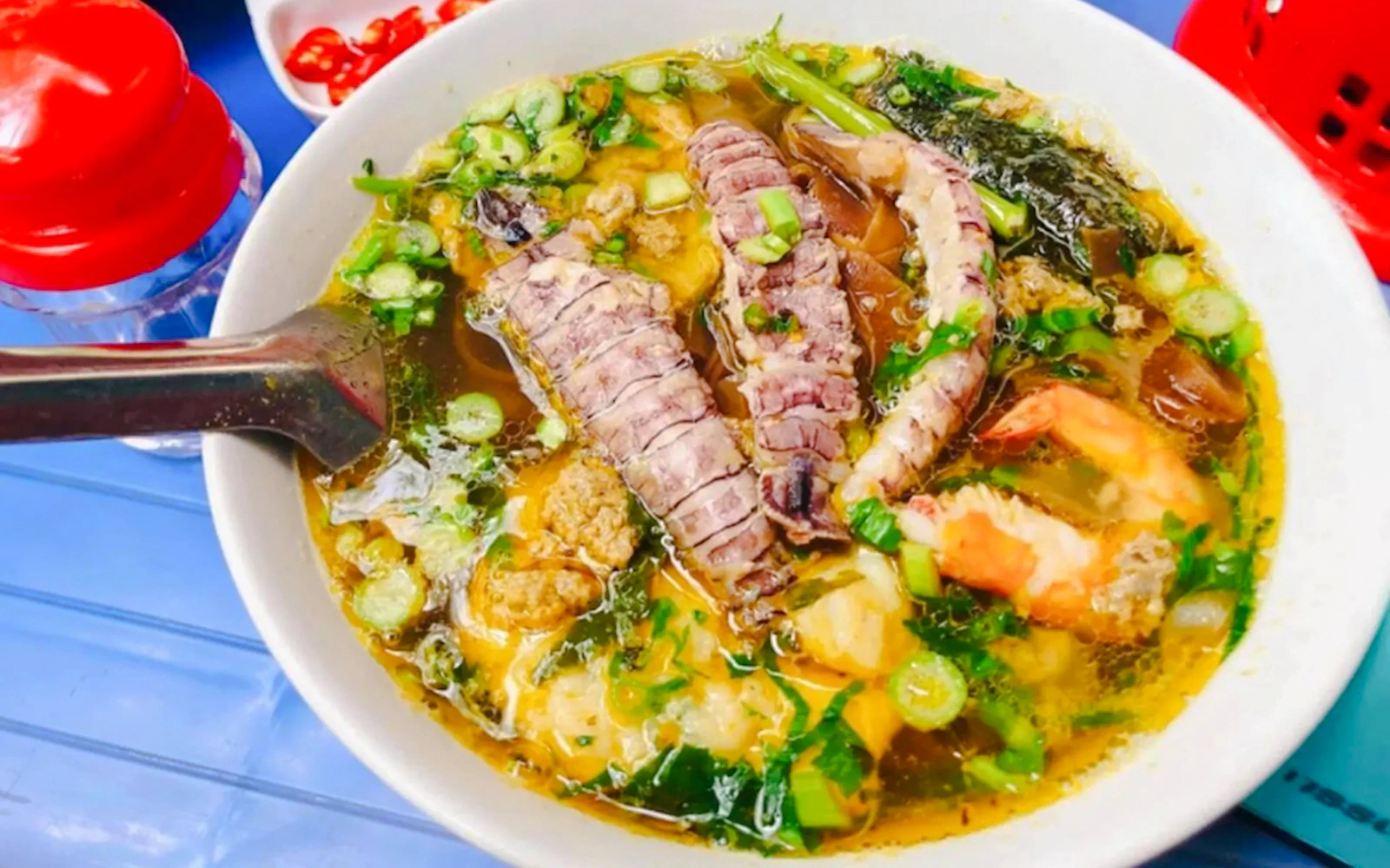 Hai Phong City Tour with Round-Trip Train, Market Tour and Local Meals Image 2