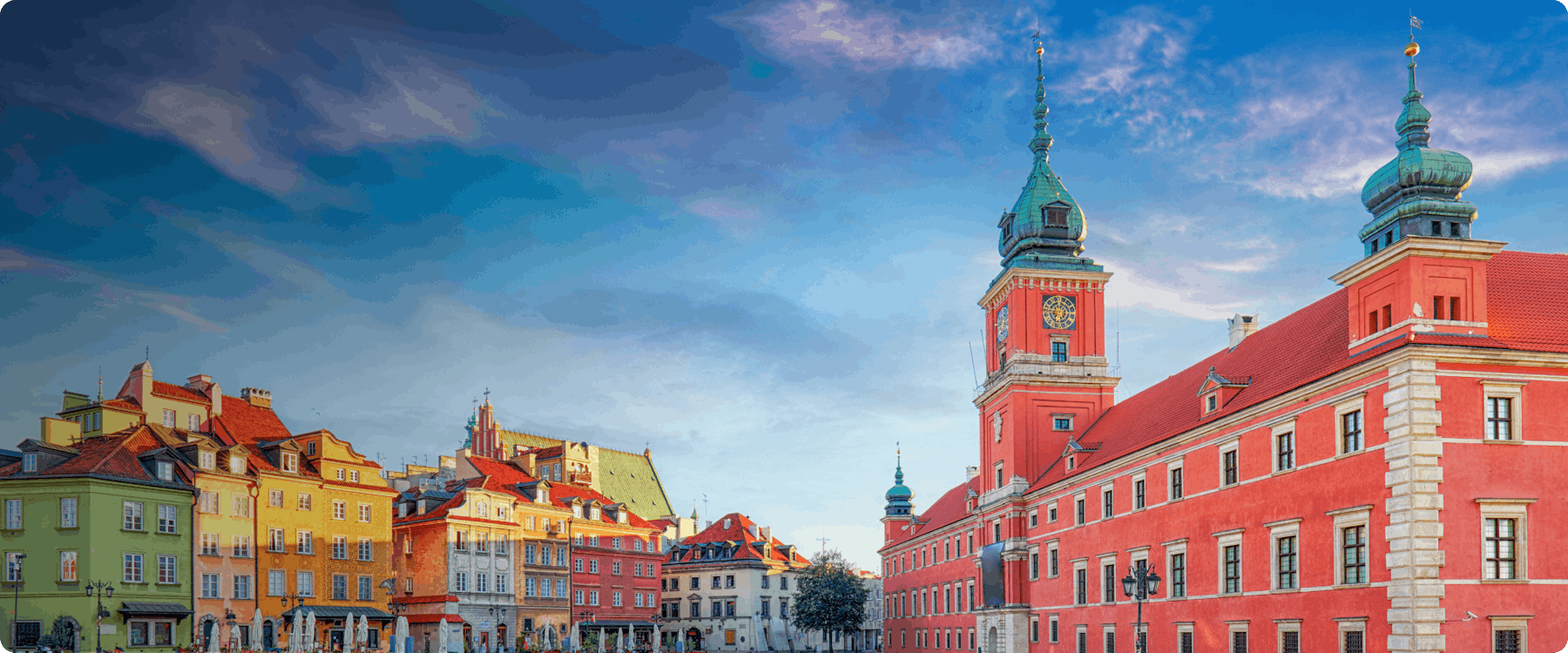 Royal Castle and colorful buildings in Warsaw's Old Town, Poland.