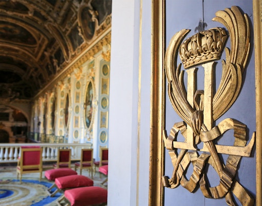 Fontainebleau Theatre