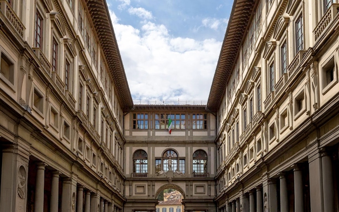Uffizi Gallery courtyard view, Florence, Italy, showcasing Renaissance architecture.