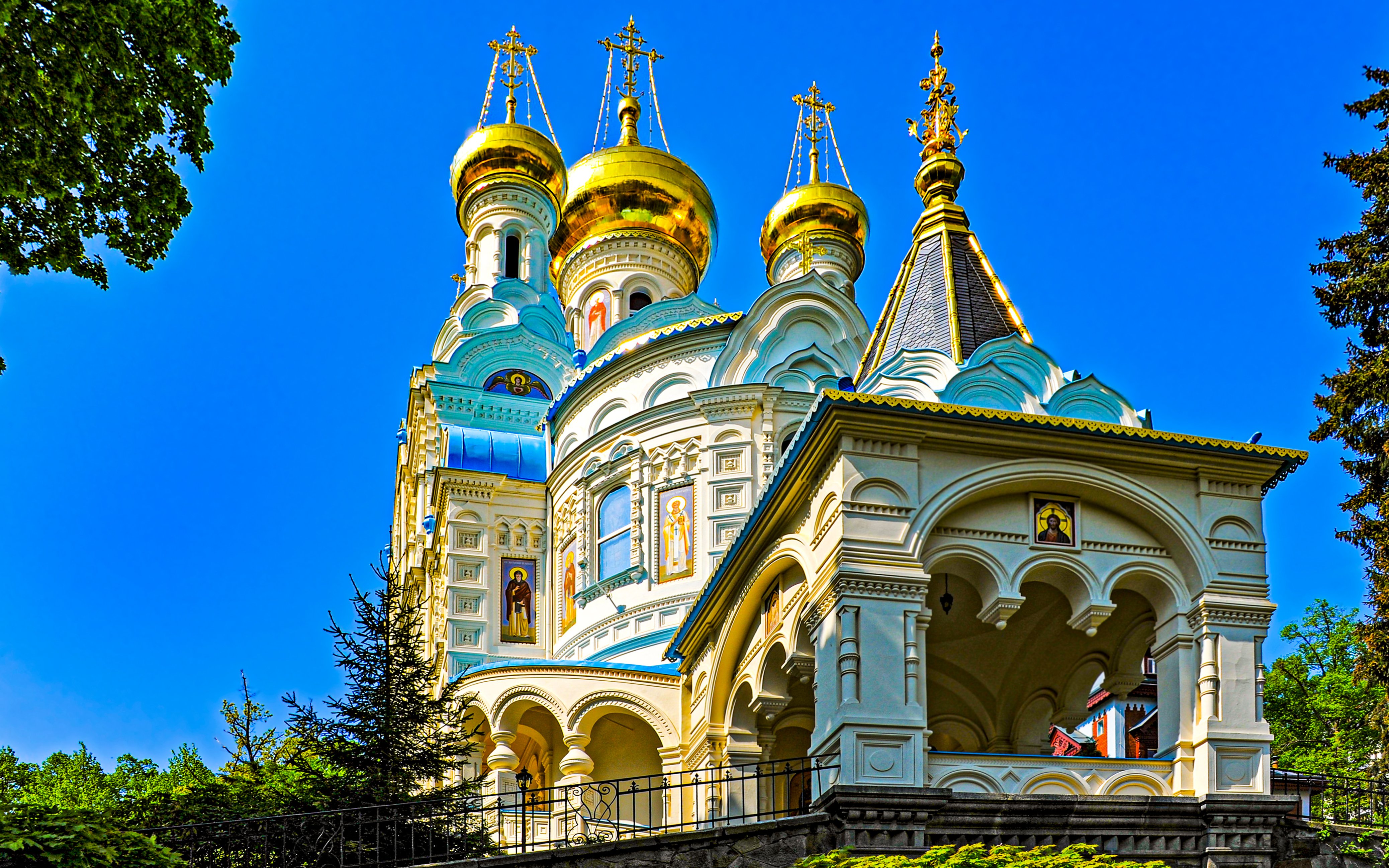 Aziz Petrus ve Pavlus Ortodoks Kilisesi