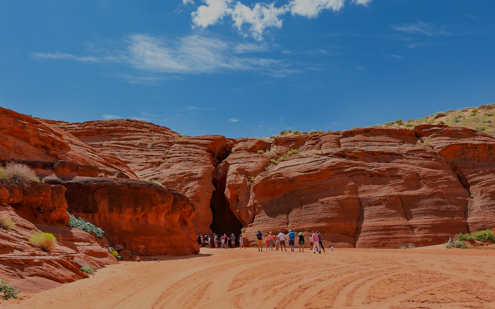 Visitors approaching the entrance of Upper Antelope Slot Canyon, Page, Arizona.