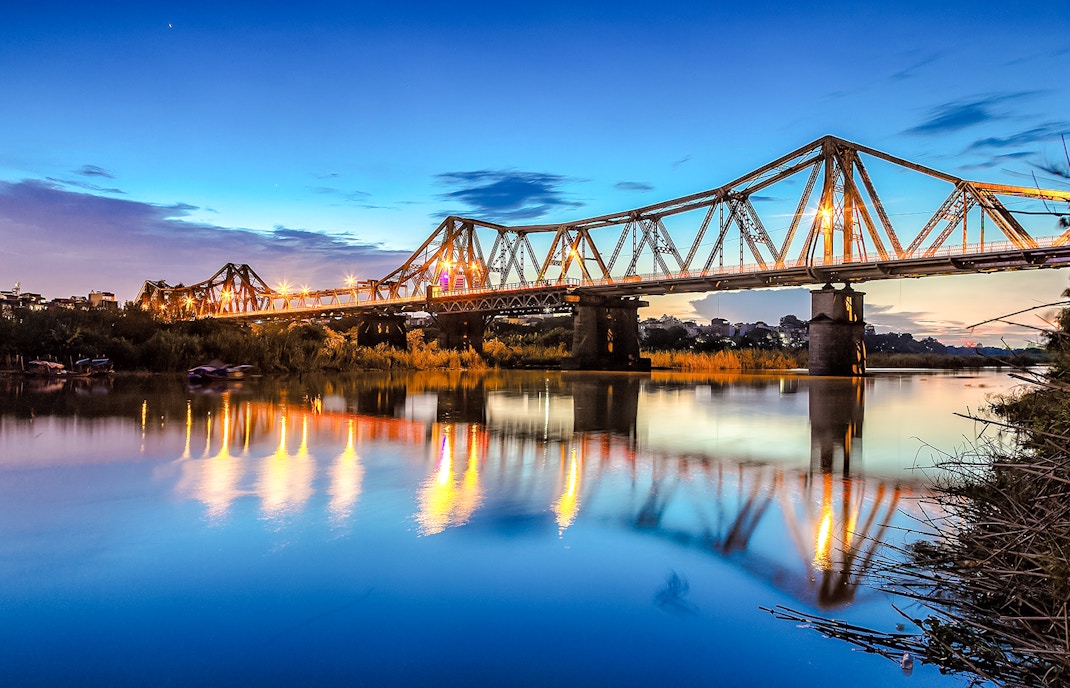Long Bien Bridge