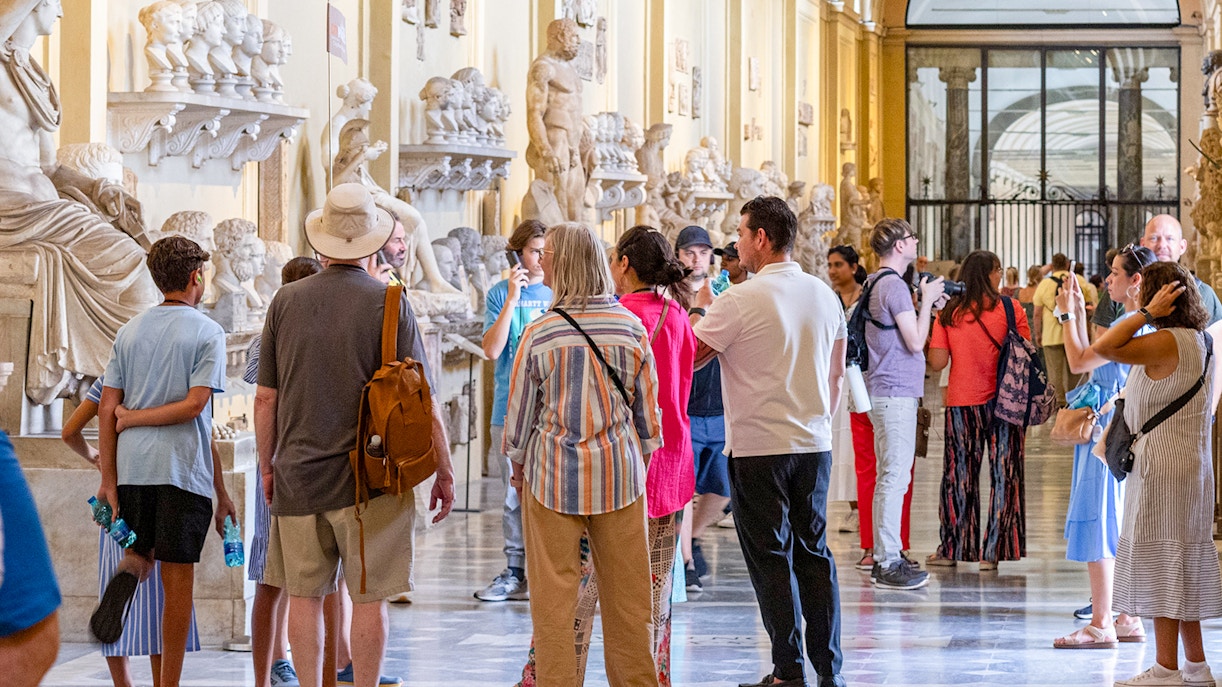 Apostolic Palace Rules