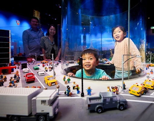 Mini worlds & big adventures